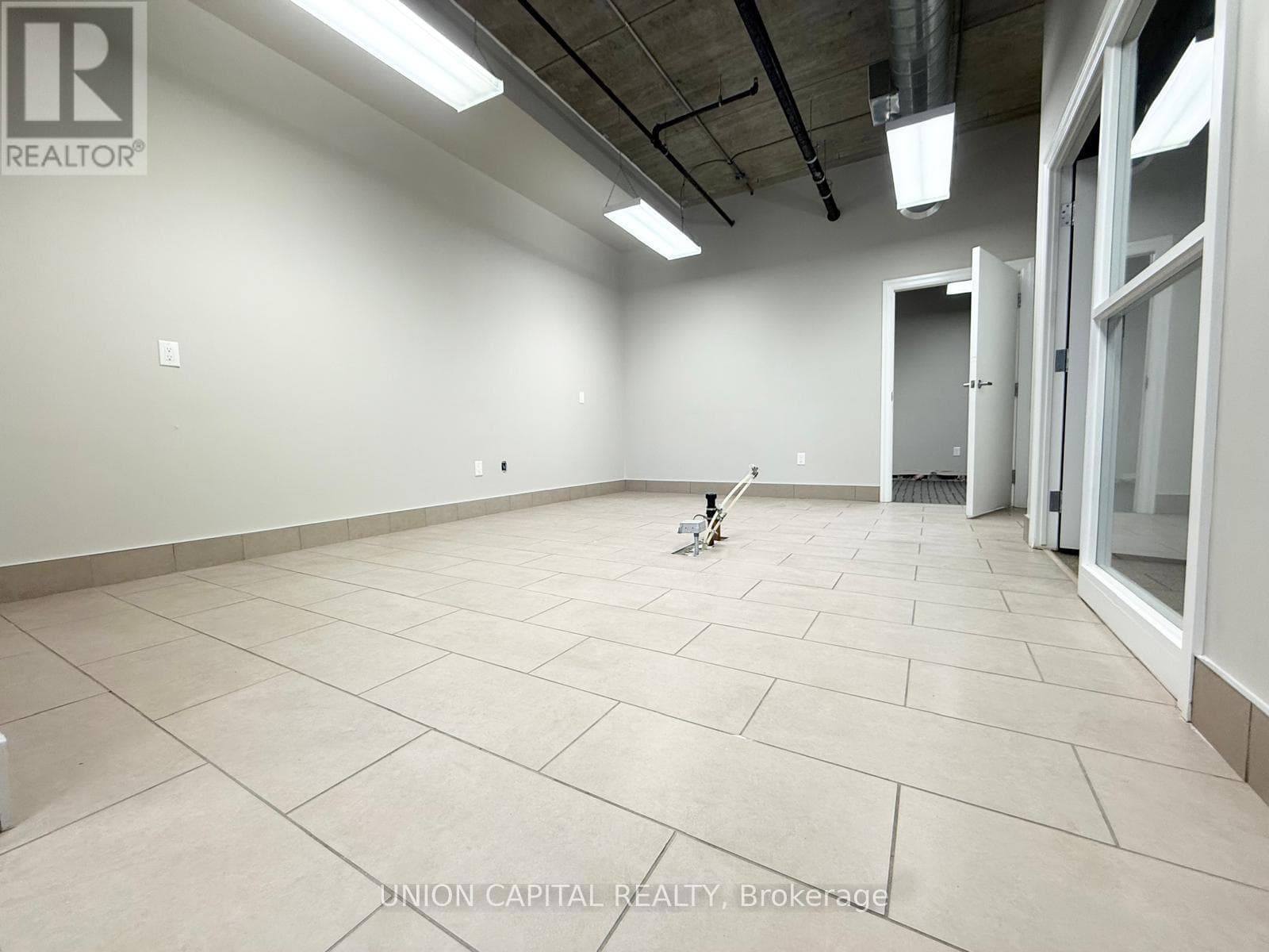 160 Macdonell St Street-Level Commercial Unit image 5