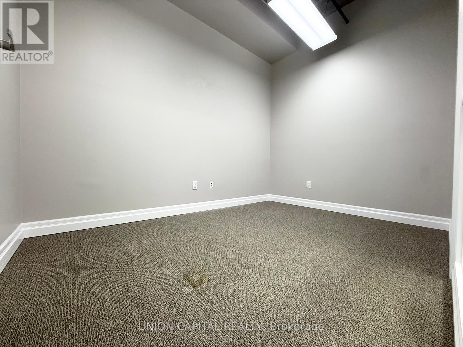 160 Macdonell St Street-Level Commercial Unit image 8