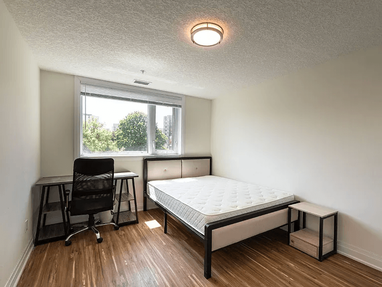 Rental Building - 311 Batavia Pl - Suite 1B image 3